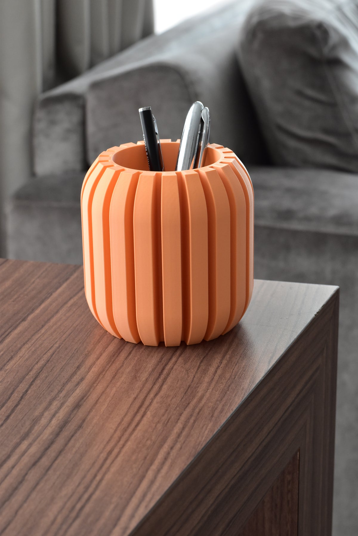 Desk Organizer Bold Lines
